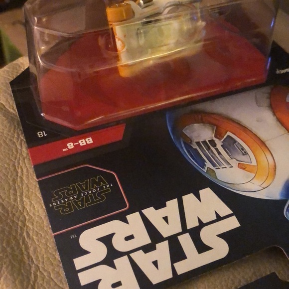 Hot Wheels Star Wars The Force Awakens - BB-8 Vehicle - New and Sealed! - Picture 5 of 6